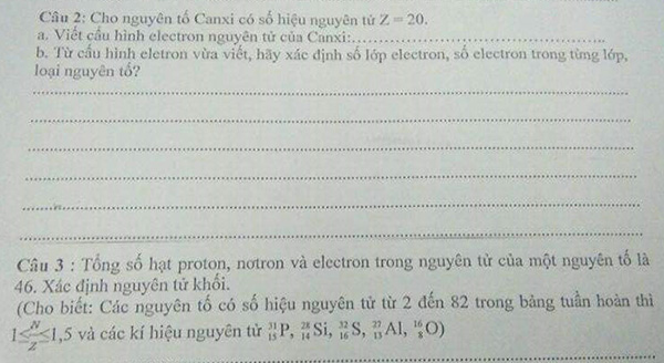 Tính bán kính gần đúng của nguyên tử canxi biết thể tích của 1 mol canxi