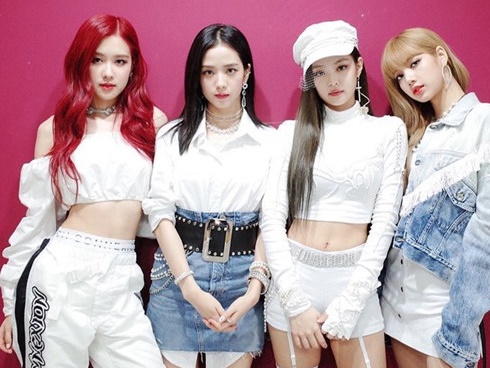 Bạn là fan của ai trong BlackPink? :3