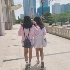 yêu con bff của tui