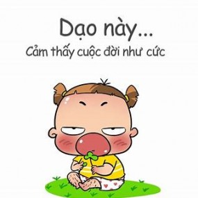 Tháng này vẫn giống tháng xưa vẫn đi dép nhựa vẫn chưa có bồ :)) HuHuHu