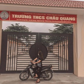 Ăn nhiều ớt thấy nóng chong người. Chiều gặp anh thấy rối trong lòng 