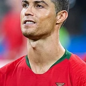 Cristiano Ronaldo - 2021-07-25 08:12:05