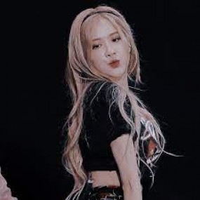 ROSÉ AESTHETIC EDIT