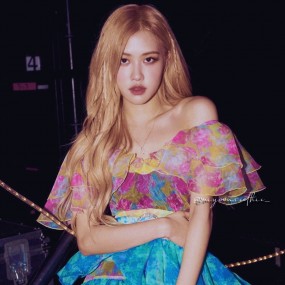 ROSÉ AESTHETIC EDIT