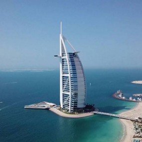 Khách sạn 7 sao đầu tiên tại Dubai