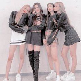 Ai fan Blackpink cho mik điểm danh cái nèo?