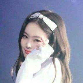 Ai fan Blackpink cho mik điểm danh cái nèo?