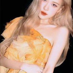 Yêu chị Rosé ai fan chị í thì like mạnh nha k fan thì like thì like tùy