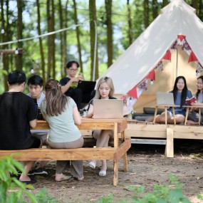 Cuối tuần rồi mọi người dự định camping ở đâu chưa