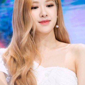 ROSÉ