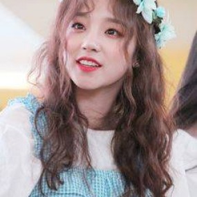 Yuqi (G)-Idle