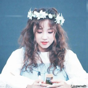 Yuqi (G)-Idle