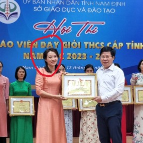 Cô giáo chủ nhiệm mình