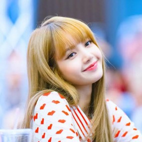 ai fan của lisa (blackpink) điểm danh nào ^ - ^