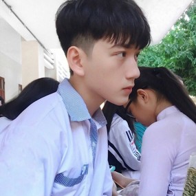 vẫn là ........