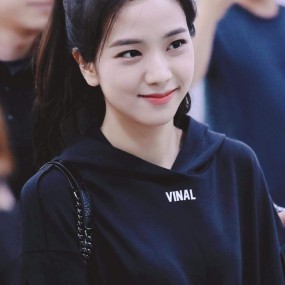 Jisoo nhà ta