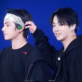 VKOOK IS MY TREASURE ✨