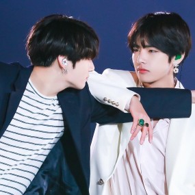 VKOOK IS MY TREASURE ✨