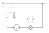 <strong>Mạch điện cầu</strong> thang <strong>2 công tắc 1 bóng đèn</strong> dùng để tắt bật <strong>bóng đèn ở</strong> hai <strong>vị trí</strong> khác nhau. Ví dụ: một <strong>công tắc</strong> để <strong>ở</strong> tầng <strong>1</strong>, một <strong>công tắc</strong> để <strong>ở</strong> tầng <strong>2</strong>, <strong>bóng đèn lắp ở vị trí</strong> giữa tầng <strong>1</strong> và tầng <strong>2</strong> để chiếu sáng toàn bộ <strong>cầu</strong> thang từ tầng <strong>1</strong> đi lên tầng <strong>2</strong>.