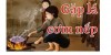<p>Bài thơ “Gặp lá cơm nếp” nói về dòng cảm xúc của nhân vật người con dành cho người mẹ già và đất nước. Thanh Thảo đã gửi gắm nhiều tâm tư, nỗi nhớ và tình cảm của mình thông qua nhân vật người con. Trên đường hành quân tại chiến trường Trường Sơn khốc liệt, người con vô tình ngửi thấy hương vị của lá xôi nếp lạ lùng nhưng lại rất thân quen. Mùi hương ấy dẫn anh nhớ về hình ảnh người mẹ tần tảo, chịu khó đang đứng trong bếp nấu cơm cho anh khiến anh xúc động nghẹn ngào. Mùi hướng ấy còn đưa anh nhớ đến hương vị thân thuộc của quê hương đất nước, để rồi nỗi nhớ ấy được chia đôi cho mẹ già và đất nước. Tình cảm thương nhớ, thủy chung ấy đã bừng lên ngọn lửa hồng thắp sáng tâm hồn nhạy cảm và bùng lên ý chỉ quyết tâm hoàn thành trách nghiệm bảo vệ Tổ quốc của mình</p><p>&nbsp;&nbsp;&nbsp;&nbsp;&nbsp;&nbsp;&nbsp;&nbsp;&nbsp;&nbsp;&nbsp;&nbsp;&nbsp;&nbsp;&nbsp;&nbsp;&nbsp;&nbsp;&nbsp;&nbsp;&nbsp;&nbsp;&nbsp;&nbsp;&nbsp;&nbsp;&nbsp;&nbsp;&nbsp;&nbsp;&nbsp;&nbsp;&nbsp;&nbsp;&nbsp;&nbsp;&nbsp;&nbsp;&nbsp;&nbsp;&nbsp;&nbsp;&nbsp;&nbsp;&nbsp;&nbsp;&nbsp;&nbsp;&nbsp;&nbsp;&nbsp;&nbsp;&nbsp;&nbsp;&nbsp;&nbsp;&nbsp;&nbsp; &nbsp;&nbsp;&nbsp;&nbsp;&nbsp;&nbsp;&nbsp;&nbsp;</p><p>&nbsp;&nbsp;&nbsp;&nbsp;&nbsp;&nbsp;&nbsp;&nbsp;&nbsp;&nbsp;&nbsp;&nbsp;&nbsp;&nbsp;&nbsp;&nbsp;&nbsp;&nbsp;&nbsp;&nbsp;&nbsp;&nbsp;&nbsp;&nbsp;&nbsp;&nbsp;&nbsp;&nbsp;&nbsp;&nbsp;&nbsp;&nbsp;&nbsp;&nbsp;&nbsp;&nbsp; Hình ảnh một người mẹ</p><p>Thông qua tình cảm gắn bó thiêng liêng ấy của người con với người mẹ, đất nước chúng ta cũng có thể soi xét vào bản thân mình. Trong cuộc sống, chúng ta bị quy định bởi rất nhiều mối quan hệ. Từ khi sinh ra, chúng ta đã gắn bó với cha mẹ, anh chị em ruột thịt. Tình cảm đó chắc chắn luôn là thiêng liêng, quan trọng nhất với cuộc đời mỗi người. Cho dù mai này có trưởng thành và đi thật xa, nhưng khi cuộc sống có quá nhiều áp lực, khó khăn, thì gia đình là nơi bình yên và hạnh phúc nhất để quay trở về. Người ta nói, giữa cha mẹ và con cái luôn có một sợi dây liên kết vô hình. Điều này quả thật rất đúng đắn. Hình ảnh cha mẹ luôn gắn liến với công lao sinh thành, dưỡng dục lớn lao, nên bổn phận làm con, chúng ta phải biết yêu thương, kính trọng và báo hiếu với cha mẹ khi còn có thể. Bởi lẽ tình cảm gắn kết ấy là duy nhất, không có gì có thể thay thế được bằng tình yêu bao la của cha mẹ dành cho con cái và sự biết ơn, dựa dẫm vào cha mẹ của người con.</p><p>Đi ra xa hơn là tình cảm của con người dành cho quê hương, đất nước. Sinh ra trong một cộng đồng nhỏ là gia đình, đến khi trưởng thành và lớn lên, con người phải chung sống, đóng góp sức mình vào cộng đồng lớn hơn. Đó chính là xã hội, quê hương và đất nước. Trong xã hội hòa bình bây giờ, chúng ta không cần phải hi sinh bản thân mình vào công cuộc kháng chiến cách mạng như thời xưa. Nhưng khi Tổ quốc cần đến mình, là một người trẻ tuổi, chúng ta phải sẵn sàng và tích cực tham gia vào các hoạt động bảo vệ cho đất nước. Không được thờ ơ, trốn tránh mà phải dũng cảm, tự tin làm chủ non sông, đất nước, đưa quê hương mình ngày một phát triển và sánh ngang với các cường quốc năm châu như lời Bác Hồ căn dặn.</p><p>Tóm lại, tình cảm của con người trong cuộc sống là rất da dạng, bởi con người là một cá thể nhỏ bé trong một cộng đồng rộng lớn. Chúng ta hãy luôn dành những tình cảm yêu thương, gắn bó với những điều giản dị nhất quanh ta.</p>